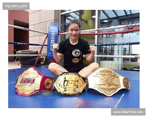 张伟丽失利后中国格斗迷反响热烈，肯定其挑战精神