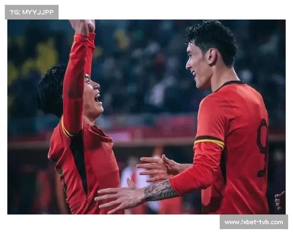 汪士钦染红推人，U22国足0-0乌兹别克斯坦获熊猫杯亚军